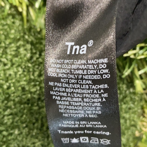 TNA black “windbreaker type” shorts - Picture 4 of 6